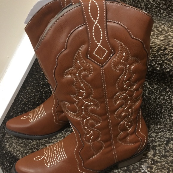BEAUTIFUL STAMPEDE BOOTS ON SALE!! - Picture 1 of 3